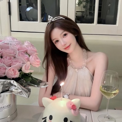 性感多金名媛女生头像,绝美! 女生头像 第8张 性感多金名媛女生头像,绝美! 女生头像 第8张