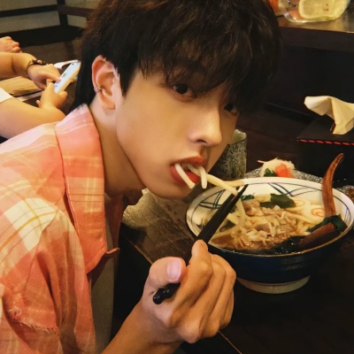 帅气小众男生头像,每一张都有着独特的风格 男生头像 第4张 帅气小众男生头像,每一张都有着独特的风格 男生头像 第4张