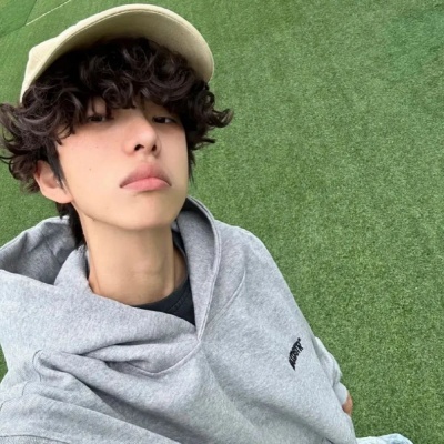 氛围感拉满的高级感男生头像来啦 男生头像 第7张
