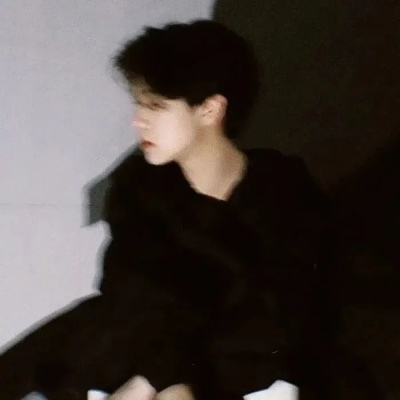 高质量ins氛围感男生头像，宝藏收藏 男生头像 第8张