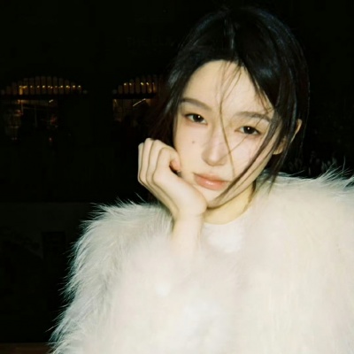 宝藏！ins小众真人女头 女生头像 第1张