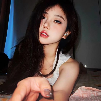 高级感拉满的绝美长发女生头像图片精选💖 女生头像 第4张 高级感拉满的绝美长发女生头像图片精选💖 女生头像 第4张
