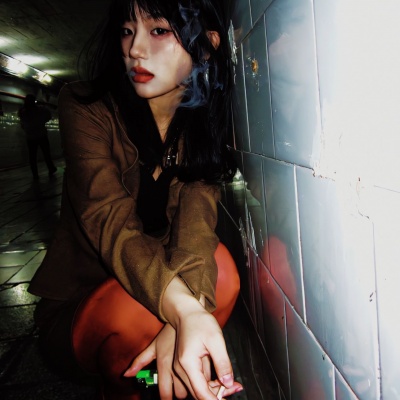 霸气高冷个性女头,超绝! 女生头像 第4张 霸气高冷个性女头,超绝! 女生头像 第4张