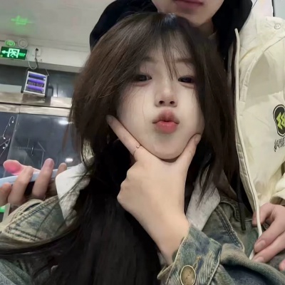 超甜!情侣真人情头一左一右 情侣头像 第3张 超甜!情侣真人情头一左一右 情侣头像 第3张