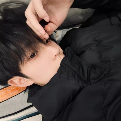 挖到宝啦!小众个性气质男生头像推荐✨ 男生头像 第5张 挖到宝啦!小众个性气质男生头像推荐✨ 男生头像 第5张