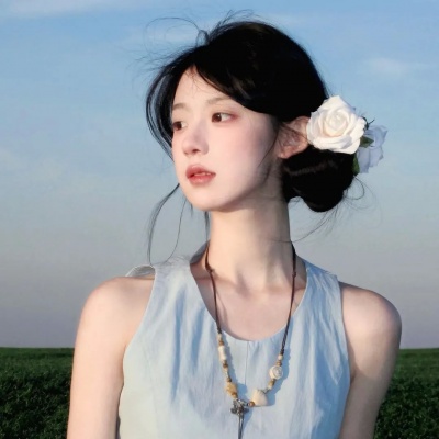 唯美纯欲女生头像,氛围感拉满 女生头像 第7张 唯美纯欲女生头像,氛围感拉满 女生头像 第7张