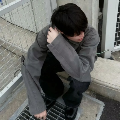 被帅晕!ins高质量男生头像 男生头像 第7张 被帅晕!ins高质量男生头像 男生头像 第7张