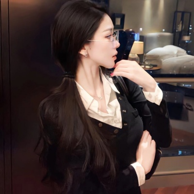 姐妹们,这些性感成熟多金气质女生头像太可啦🥰 女生头像 第4张 姐妹们,这些性感成熟多金气质女生头像太可啦🥰 女生头像 第4张