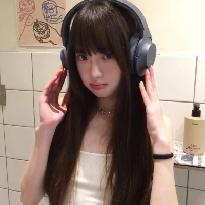 韩系氛围感拉满的大小姐ins女头来啦 女生头像 第1张