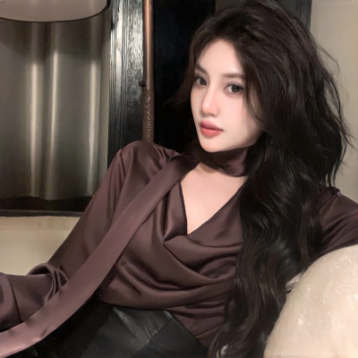 ins贵气名媛女生头像,高级感拉满 女生头像 第10张 ins贵气名媛女生头像,高级感拉满 女生头像 第10张