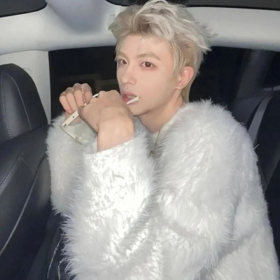 挖到宝啦!ins小众气质男生头像 男生头像 第10张 挖到宝啦!ins小众气质男生头像 男生头像 第10张