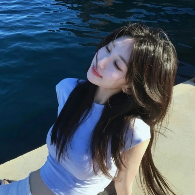 挖到宝啦!高级感小众女生头像推荐✨ 女生头像 第5张 挖到宝啦!高级感小众女生头像推荐✨ 女生头像 第5张
