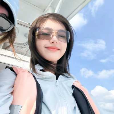 唯美蓝色自信自由女头✨ 女生头像 第6张 唯美蓝色自信自由女头✨ 女生头像 第6张