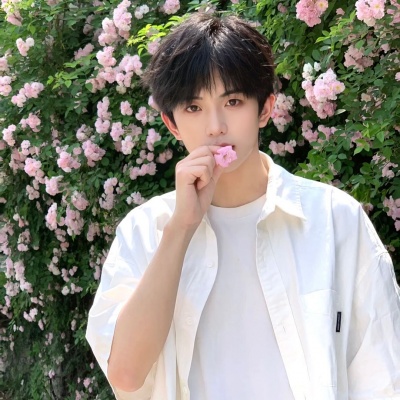 🌼唯美浪漫春意真人情头推荐，超甜预警！ 情侣头像 第9张