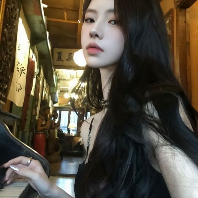 狠狠心动!高级气质知性姐姐风头像来啦 女生头像 第10张 狠狠心动!高级气质知性姐姐风头像来啦 女生头像 第10张