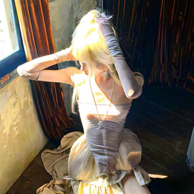 ins贵气名媛女生头像,高级感拉满 女生头像 第1张 ins贵气名媛女生头像,高级感拉满 女生头像 第1张