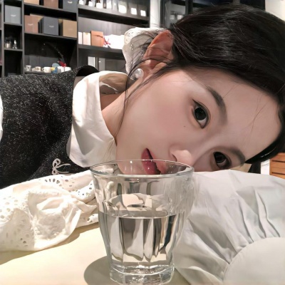 被狠狠拿捏的成熟御姐气质头像🥰 女生头像 第1张 被狠狠拿捏的成熟御姐气质头像🥰 女生头像 第1张