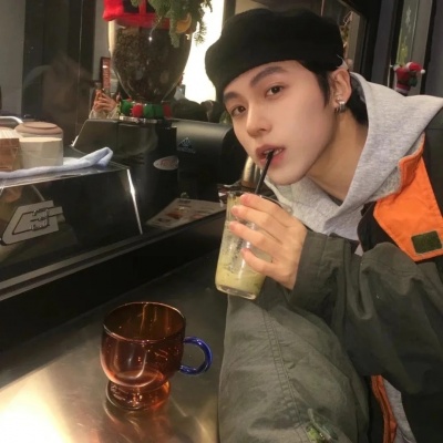 ins帅气气质男生头像，帅哭 男生头像 第9张