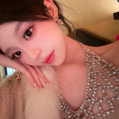 千金气质高级感女生头像来袭 女生头像 第3张