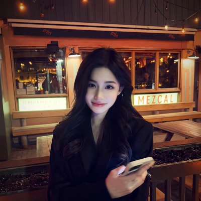 狠狠心动!高级气质知性姐姐风头像来啦 女生头像 第5张 狠狠心动!高级气质知性姐姐风头像来啦 女生头像 第5张