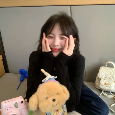 唯美纯欲女生头像,氛围感拉满 女生头像 第5张 唯美纯欲女生头像,氛围感拉满 女生头像 第5张