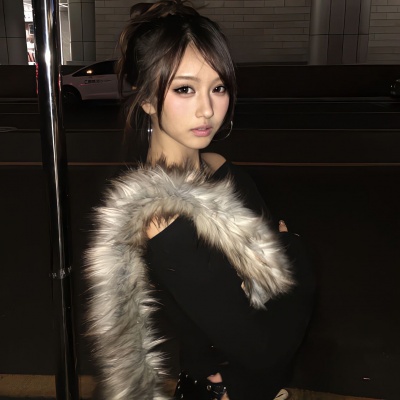霸气高冷个性女头,超绝! 女生头像 第6张 霸气高冷个性女头,超绝! 女生头像 第6张