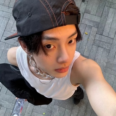 超绝!ins风帅气个性酷男头像推荐 男生头像 第1张 超绝!ins风帅气个性酷男头像推荐 男生头像 第1张