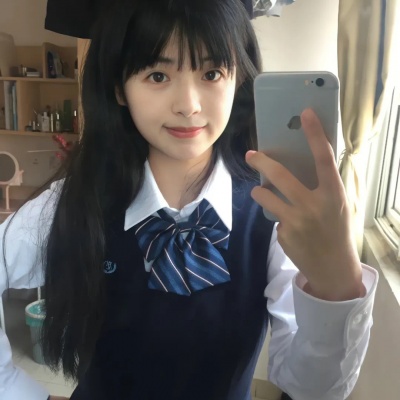 韩系氛围感拉满的大小姐ins女头来啦 女生头像 第3张