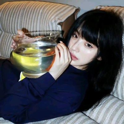 被狠狠拿捏的松弛慵懒感女生头像✨ 女生头像 第5张 被狠狠拿捏的松弛慵懒感女生头像✨ 女生头像 第5张