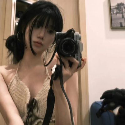 纯欲氛围拉满的相机女生头像来啦 女生头像 第5张 纯欲氛围拉满的相机女生头像来啦 女生头像 第5张