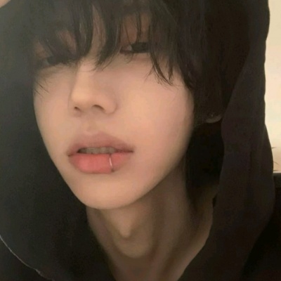 宝藏挖掘✨ins小众高级男生头像推荐 男生头像 第7张