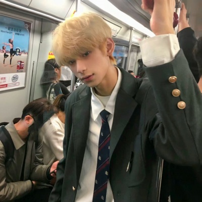 被帅到!帅气小众高质量男头 男生头像 第4张 被帅到!帅气小众高质量男头 男生头像 第4张