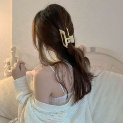 小众唯美女生头像 | 一秒心动的宝藏 女生头像 第9张