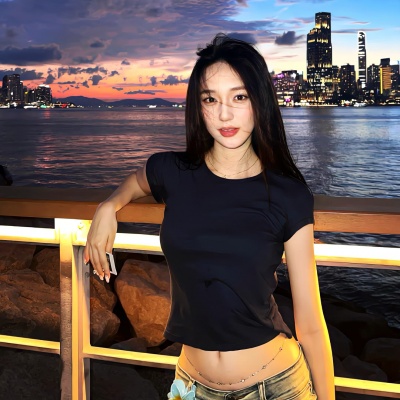 狠狠心动!高级气质知性姐姐风头像来啦 女生头像 第4张 狠狠心动!高级气质知性姐姐风头像来啦 女生头像 第4张