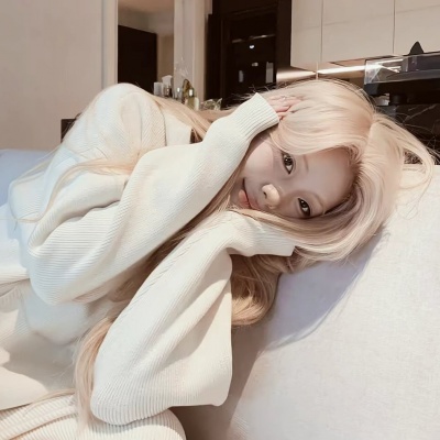 被唯美小众滤镜女头美哭！宝藏头像来啦 女生头像 第3张
