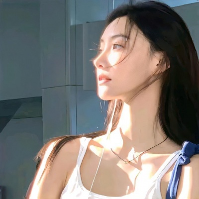 高级感拉满的绝美长发女生头像图片精选💖 女生头像 第5张 高级感拉满的绝美长发女生头像图片精选💖 女生头像 第5张