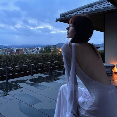 绝美！气质唯美女生头像✨ 女生头像 第6张
