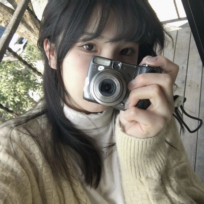 纯欲氛围拉满的相机女生头像来啦 女生头像 第6张 纯欲氛围拉满的相机女生头像来啦 女生头像 第6张