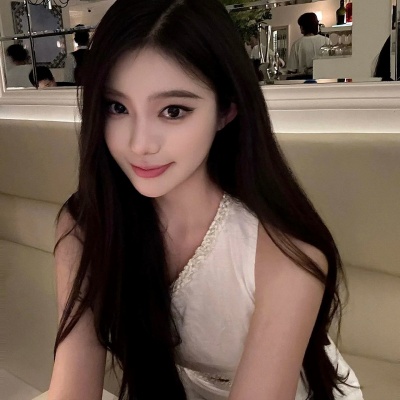 高级感拉满的绝美长发女生头像图片精选💖 女生头像 第6张 高级感拉满的绝美长发女生头像图片精选💖 女生头像 第6张