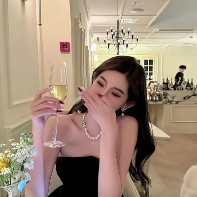 贵气千金名媛女生头像,真的太吸引人啦 女生头像 第5张 贵气千金名媛女生头像,真的太吸引人啦 女生头像 第5张
