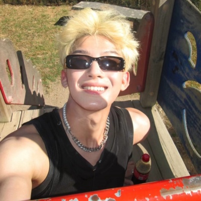 超绝!ins风帅气个性酷男头像推荐 男生头像 第6张 超绝!ins风帅气个性酷男头像推荐 男生头像 第6张