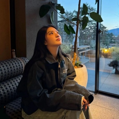 意境氛围女生微信头像,有着满满的故事感 女生头像 第5张 意境氛围女生微信头像,有着满满的故事感 女生头像 第5张