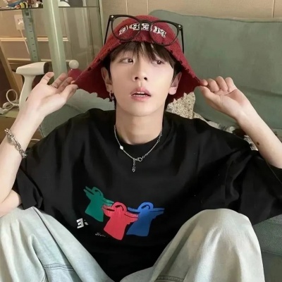 挖到宝啦!ins小众气质男生头像 男生头像 第9张 挖到宝啦!ins小众气质男生头像 男生头像 第9张