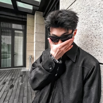 超绝!ins风帅气个性酷男头像推荐 男生头像 第9张 超绝!ins风帅气个性酷男头像推荐 男生头像 第9张