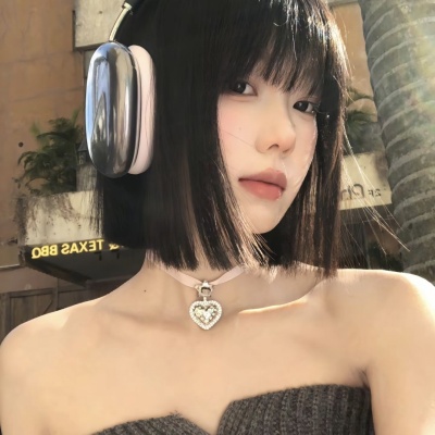 被追问无数次的ins高级感气质女生头像✨ 女生头像 第10张