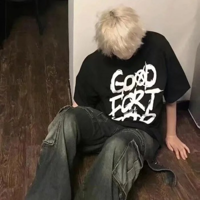 男头小众个性帅气,秒变酷盖 男生头像 第10张 男头小众个性帅气,秒变酷盖 男生头像 第10张