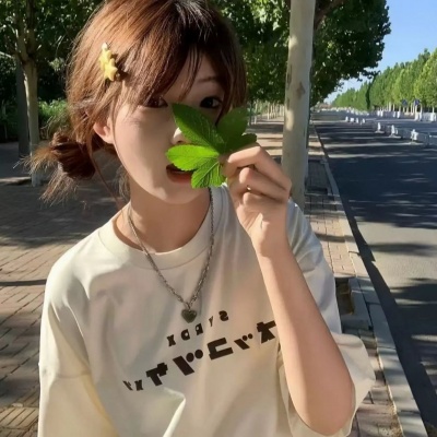 🔥女生头像高级小众,高级质感拉满! 女生头像 第4张 🔥女生头像高级小众,高级质感拉满! 女生头像 第4张