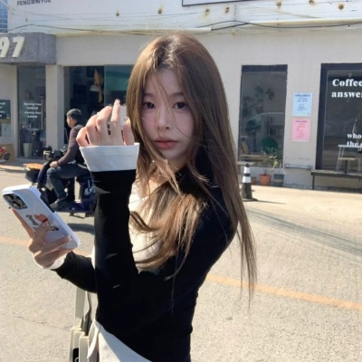 被这组 ins 风街景自由感女头美哭😭 女生头像 第2张 被这组 ins 风街景自由感女头美哭😭 女生头像 第2张
