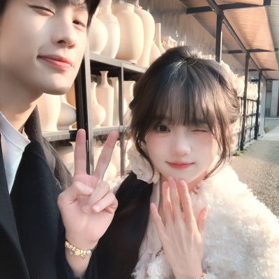 超甜!情侣真人情头一左一右 情侣头像 第6张 超甜!情侣真人情头一左一右 情侣头像 第6张