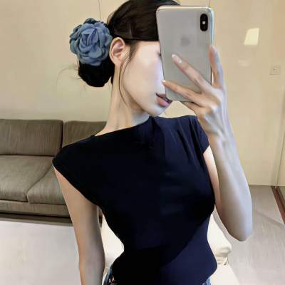 姐妹们，这些性感成熟多金气质女生头像太可啦🥰